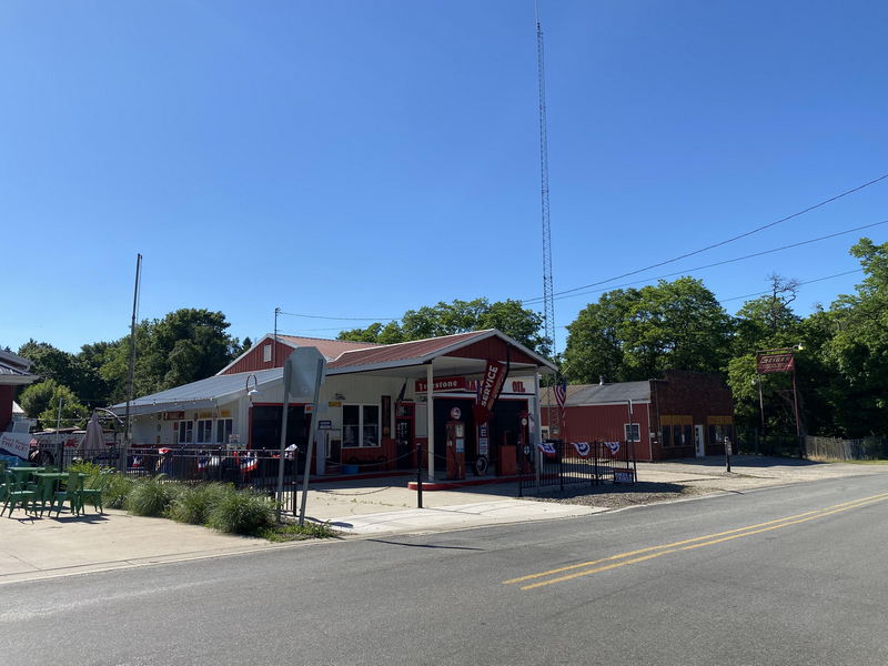 Smyrna Gas & Oil - July 2022 Photo (newer photo)